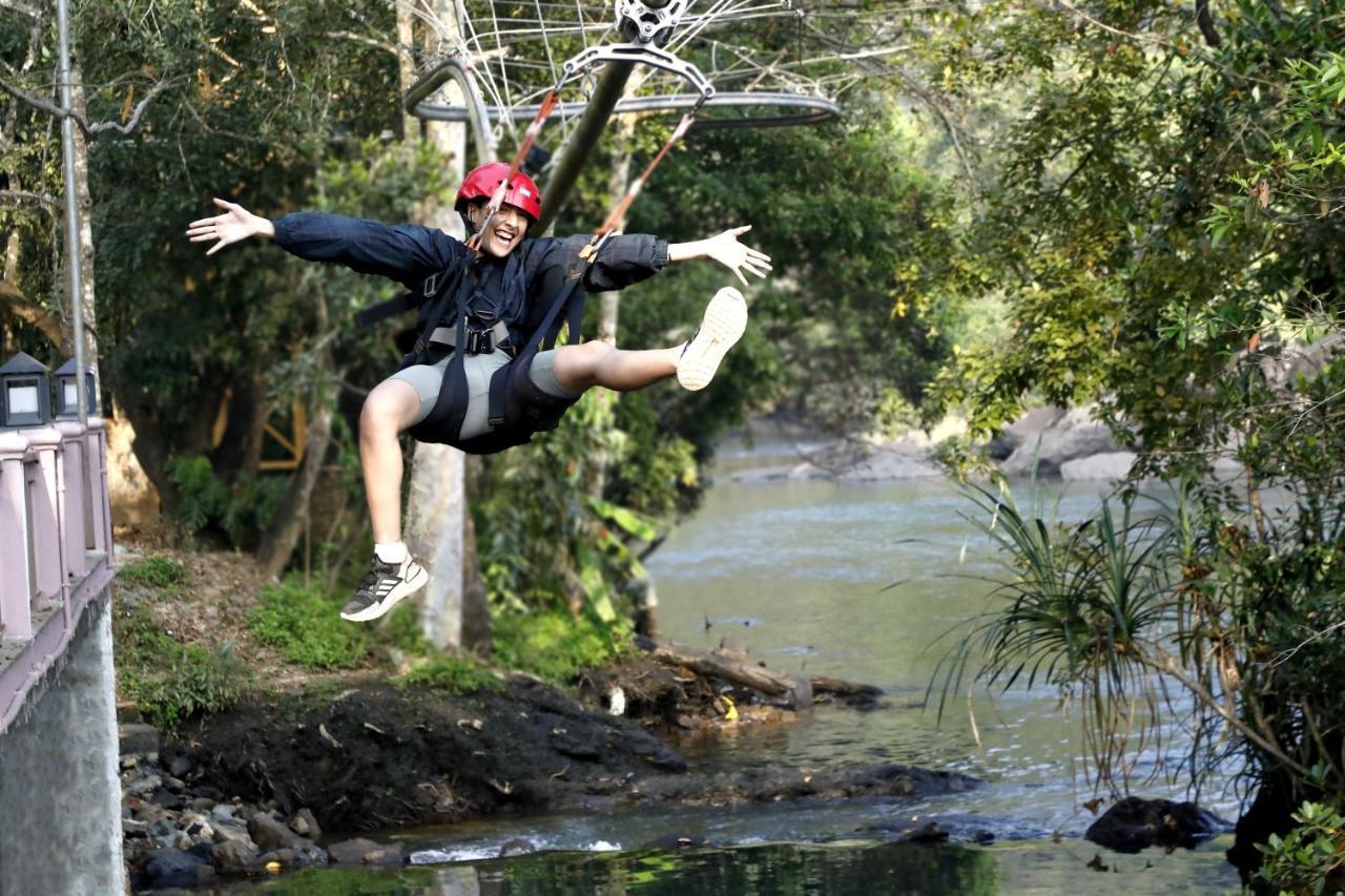 Whistling Woodzs Resort Dandeli Esterno foto