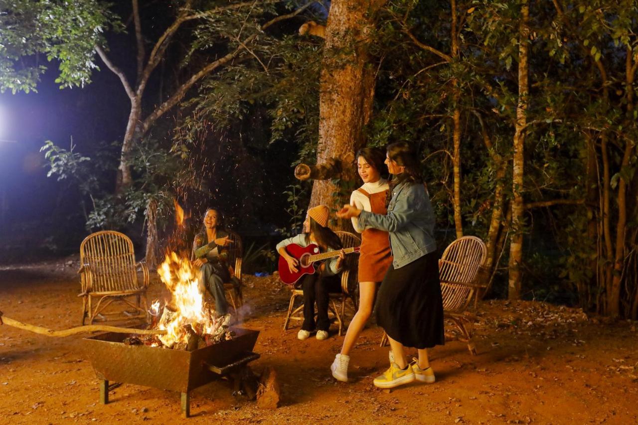 Whistling Woodzs Resort Dandeli Esterno foto