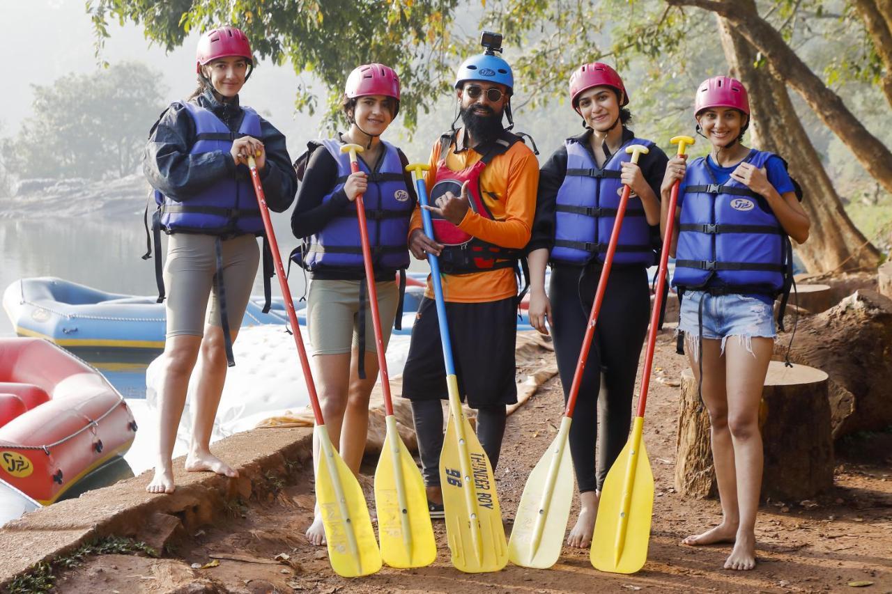 Whistling Woodzs Resort Dandeli Esterno foto
