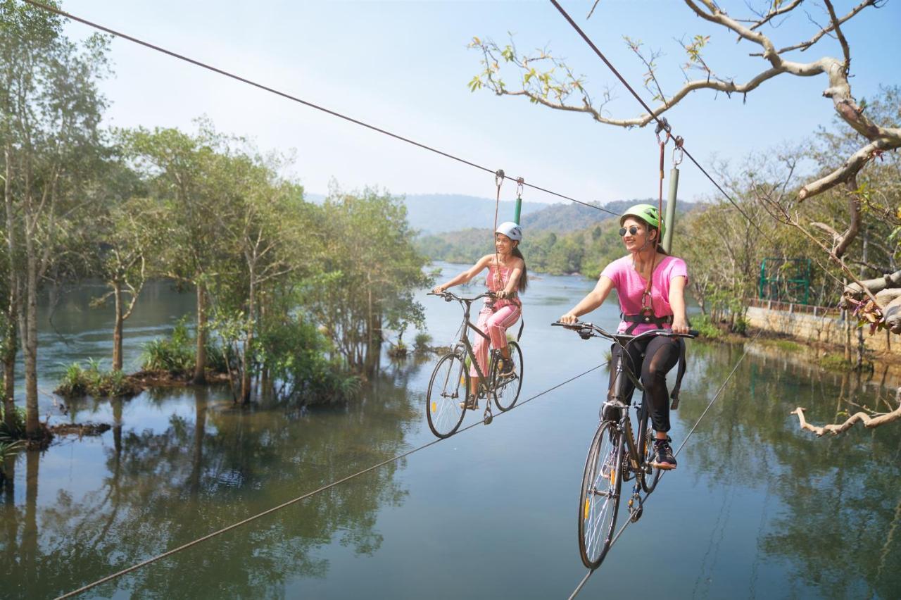 Whistling Woodzs Resort Dandeli Esterno foto