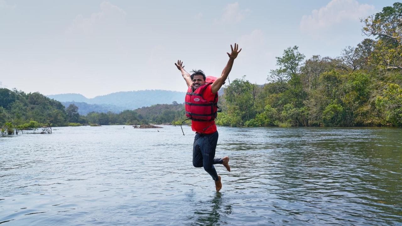 Whistling Woodzs Resort Dandeli Esterno foto